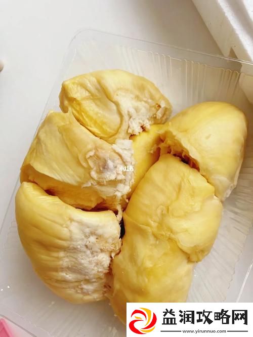 “科技的另类碰撞：榴莲草莓的‘诡计’图片探秘”