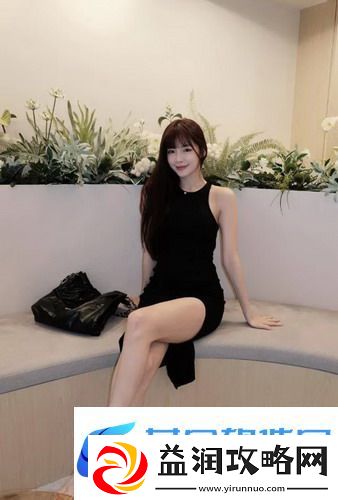 老师趴讲台把腿张开让学生背单词：课堂互动的另类表现让人惊叹！