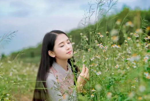 夜色APP直播：用过都说好！