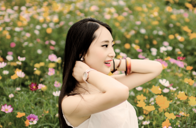 免费白丝jk爆  乳：真是让人哭笑不得！